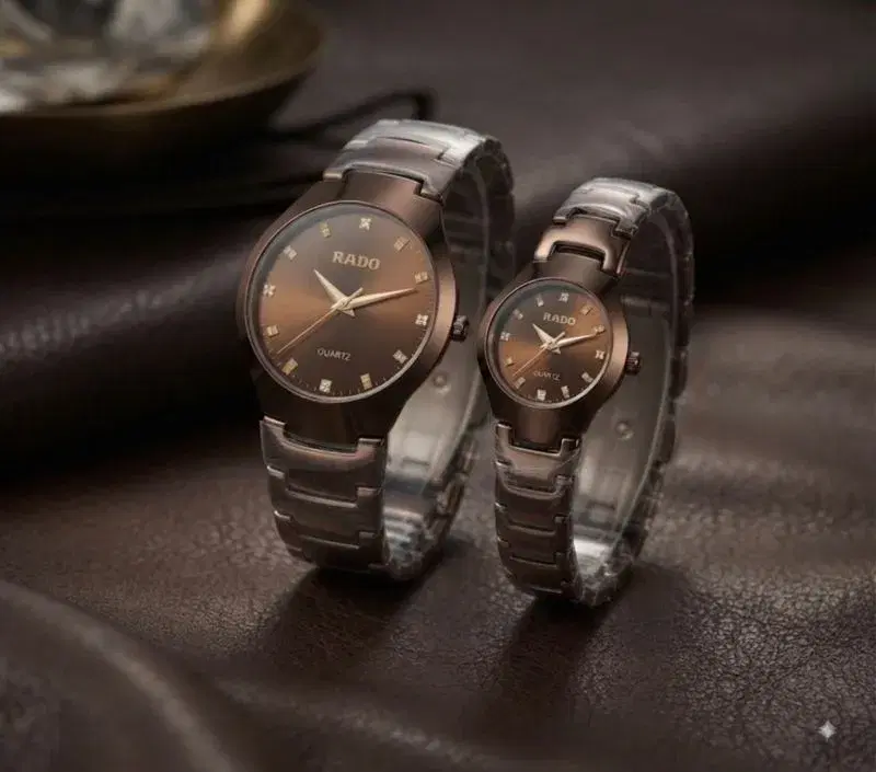  Couple Watch Elegant Glossy Round Coffee Brown Couple Wristwatch Set  thumbnail 3