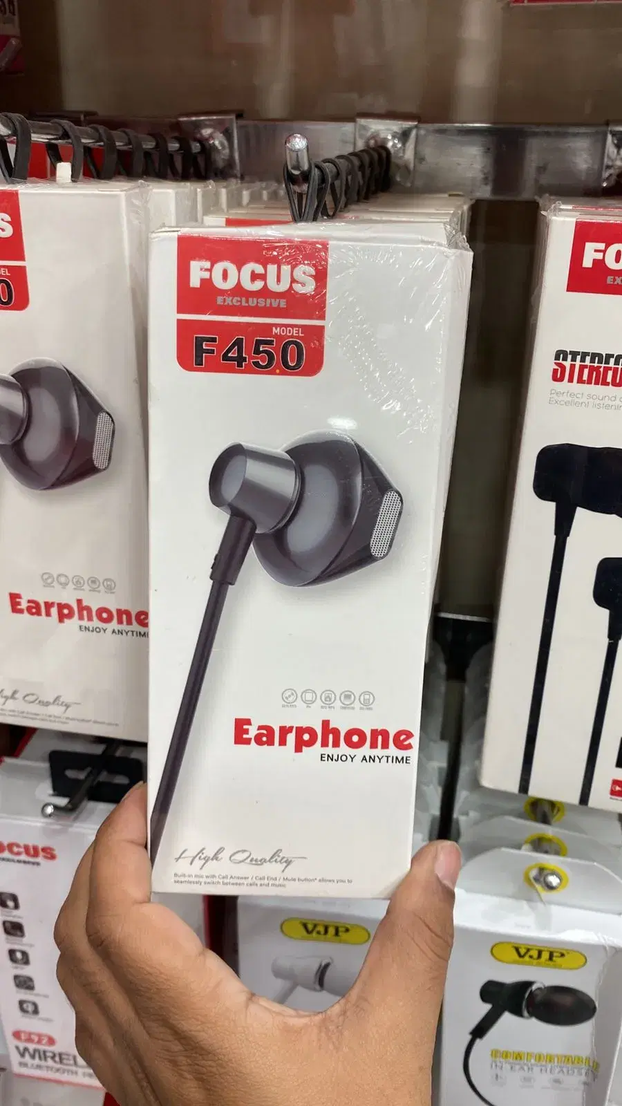 Focus F450 Earphone
