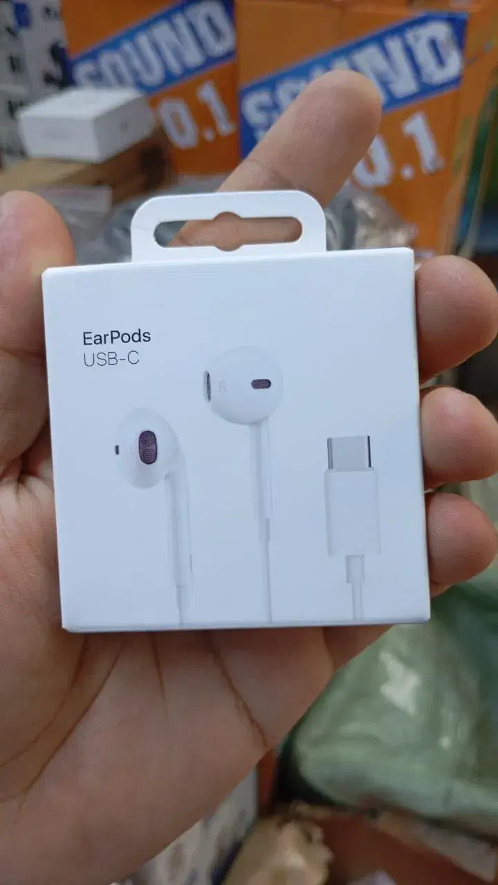 EarPods Earphone with USB-C Connector by Powerking