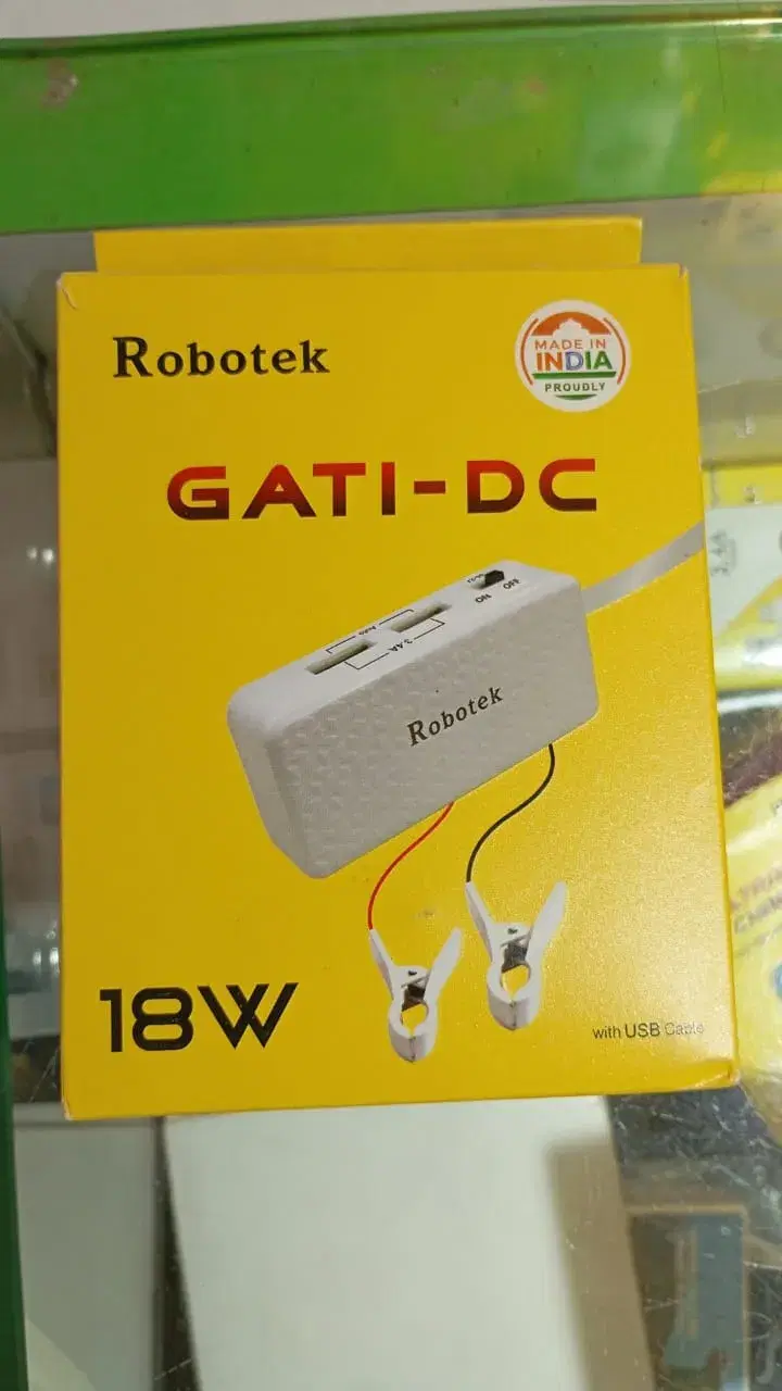 Robotek GATI-DC 18W Dual USB Car And Direct Battery To Mobile Connect Charger With Micro Data & Charging Cable