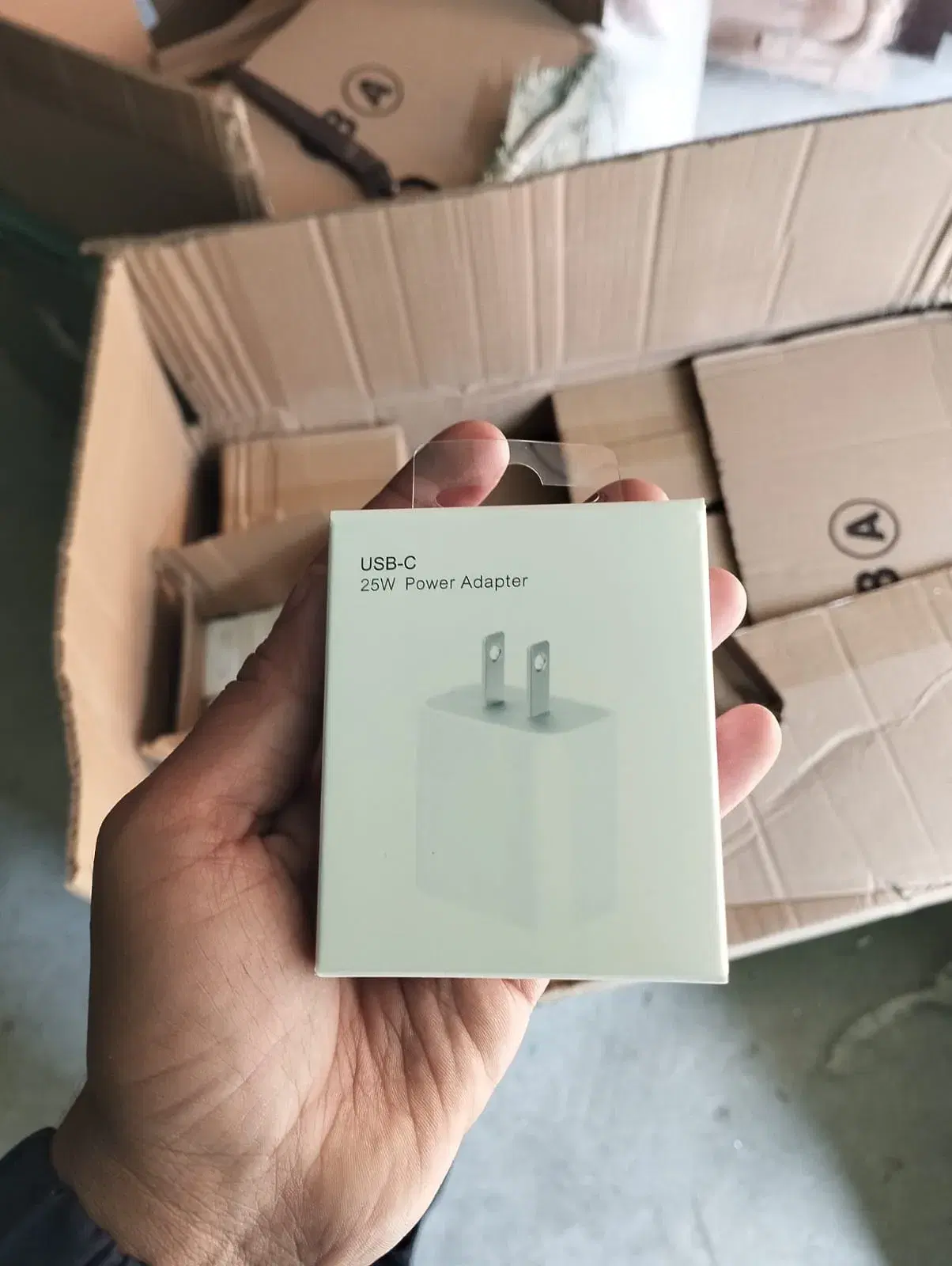 25 W Power Adapter USB-C Fast charging