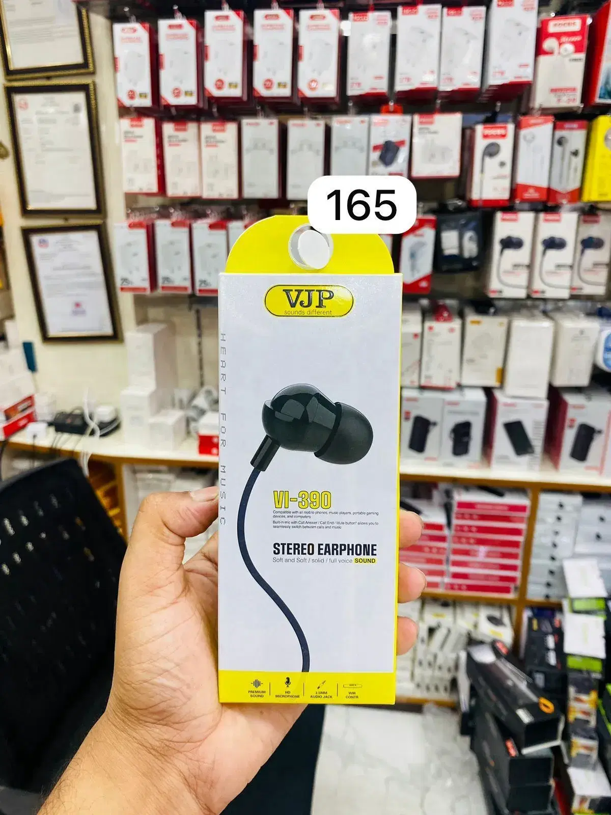 VJP VI390 Earphone By Focus