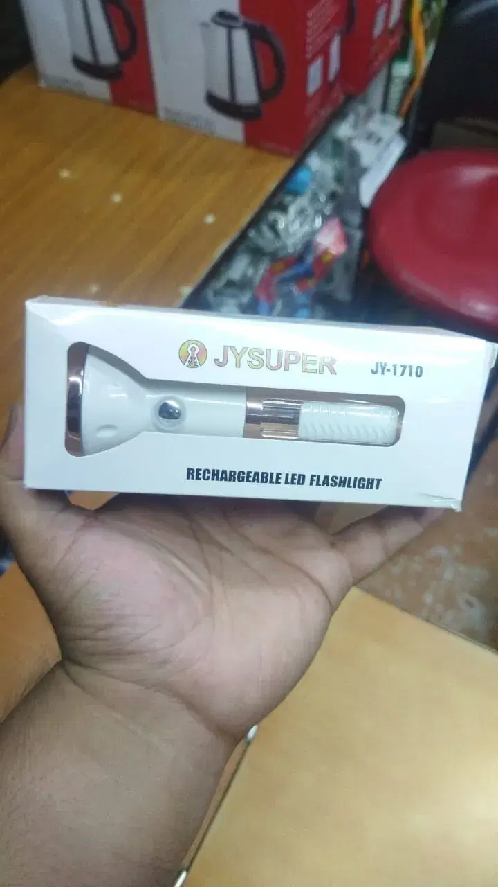 JYSUPER JY-1710 Rechargeable LED Flashlight
