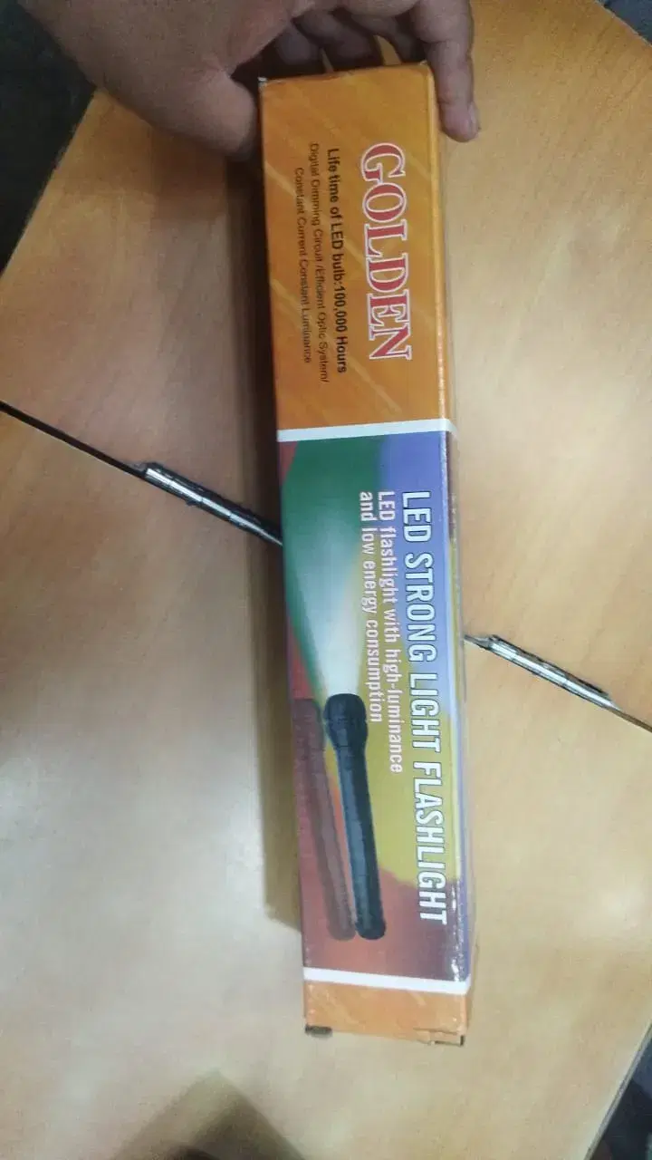 GOLDEN LED Strong Light Flashlight