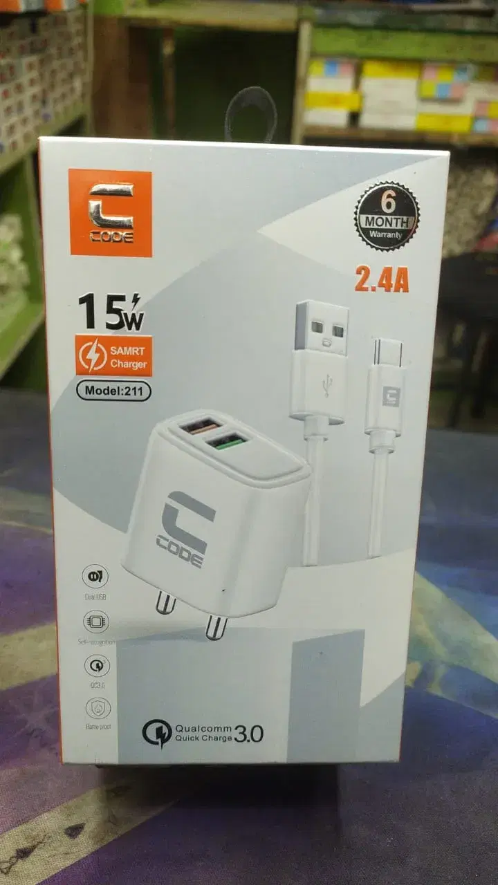 Code 211 15Watt V8/ Micro Charger