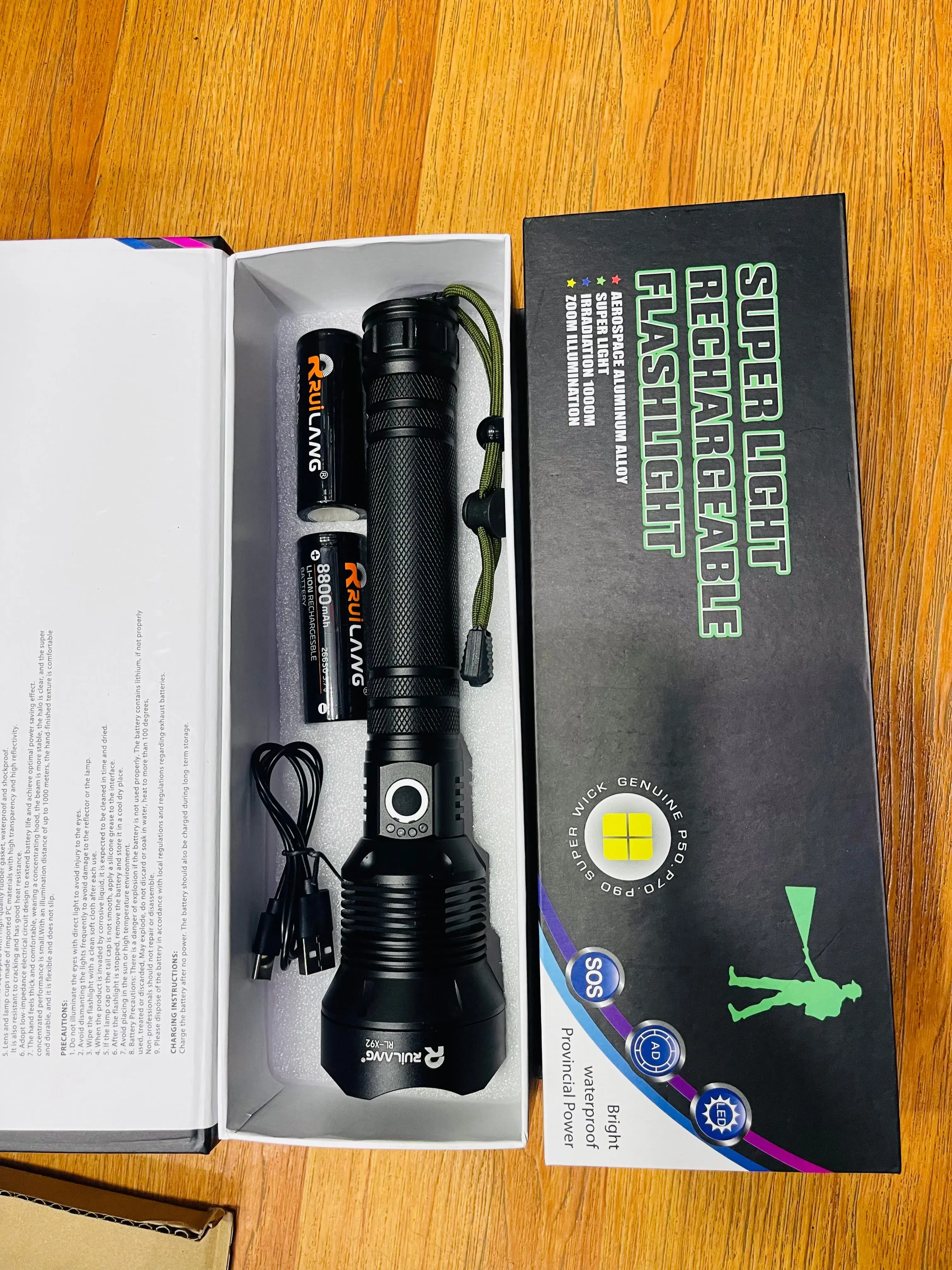 Ruilang RL-X92 Super Light Rechargeable Flashlight