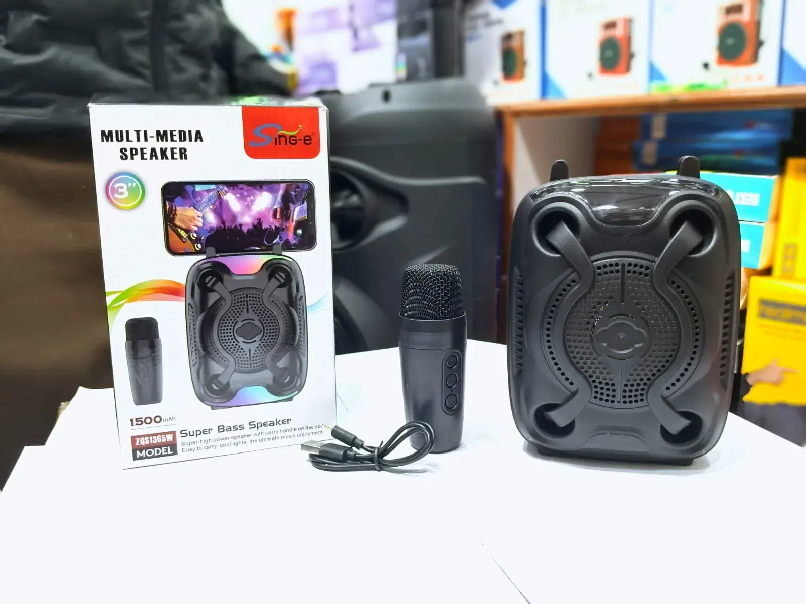 Multi-Media SING- E MIC SPEAKER