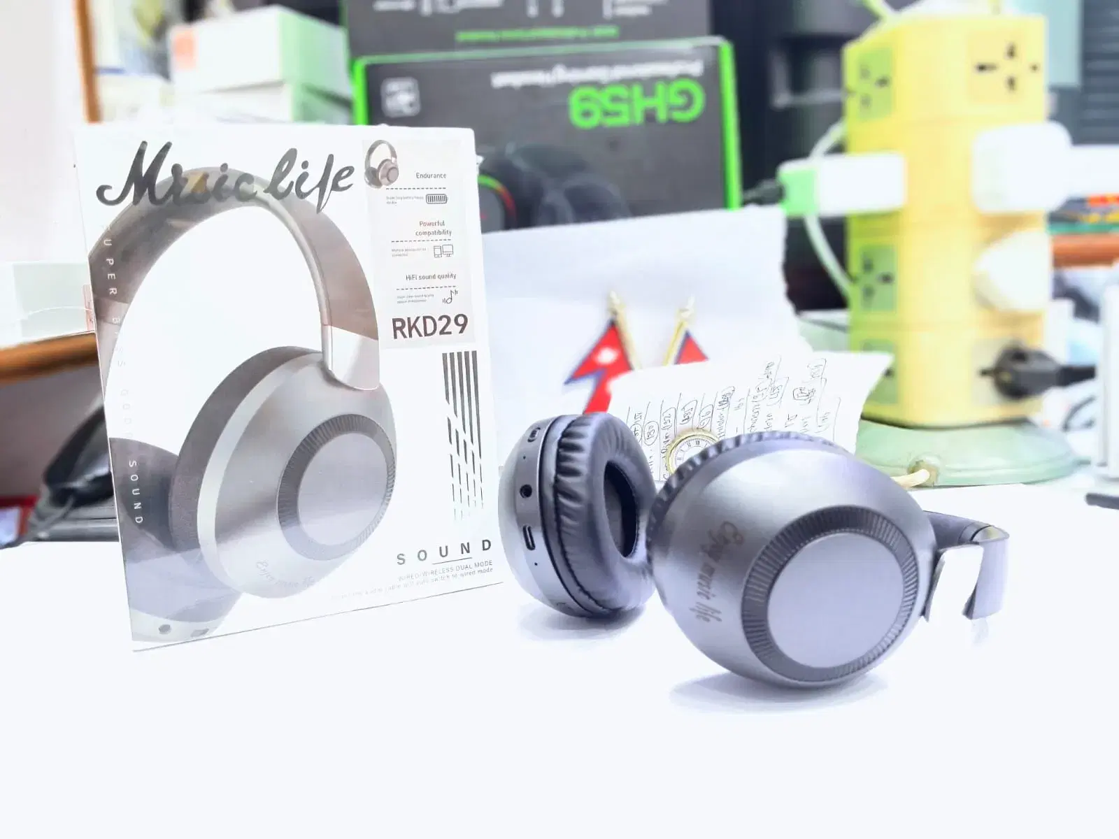 Model RKD29 Headphone