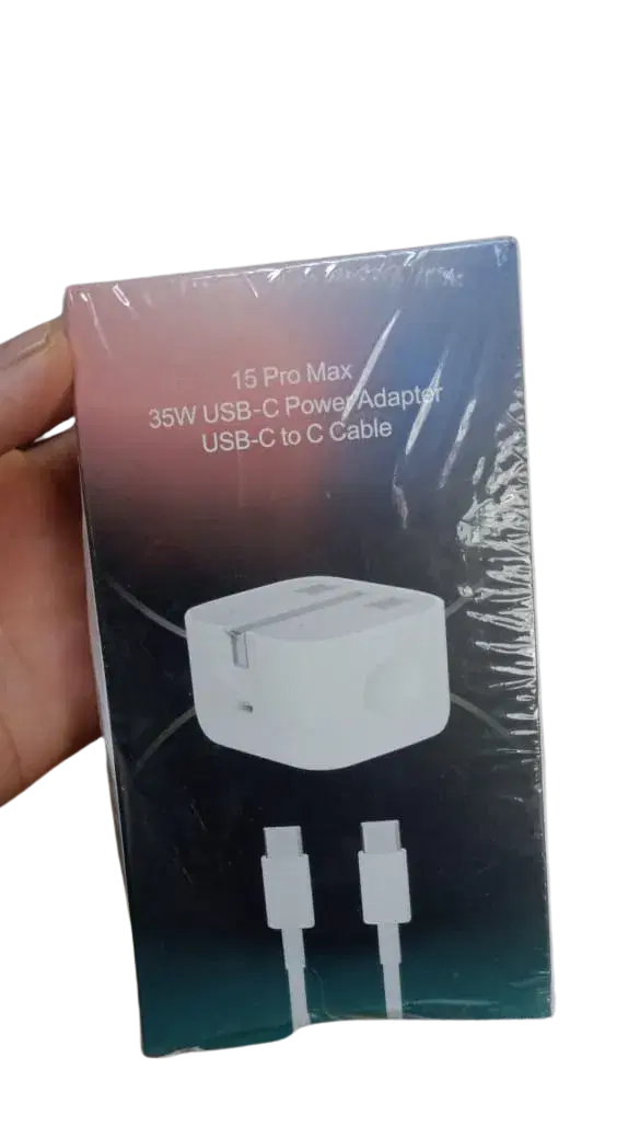 15pro Max 35 W USB-C to C Adapter Charger
