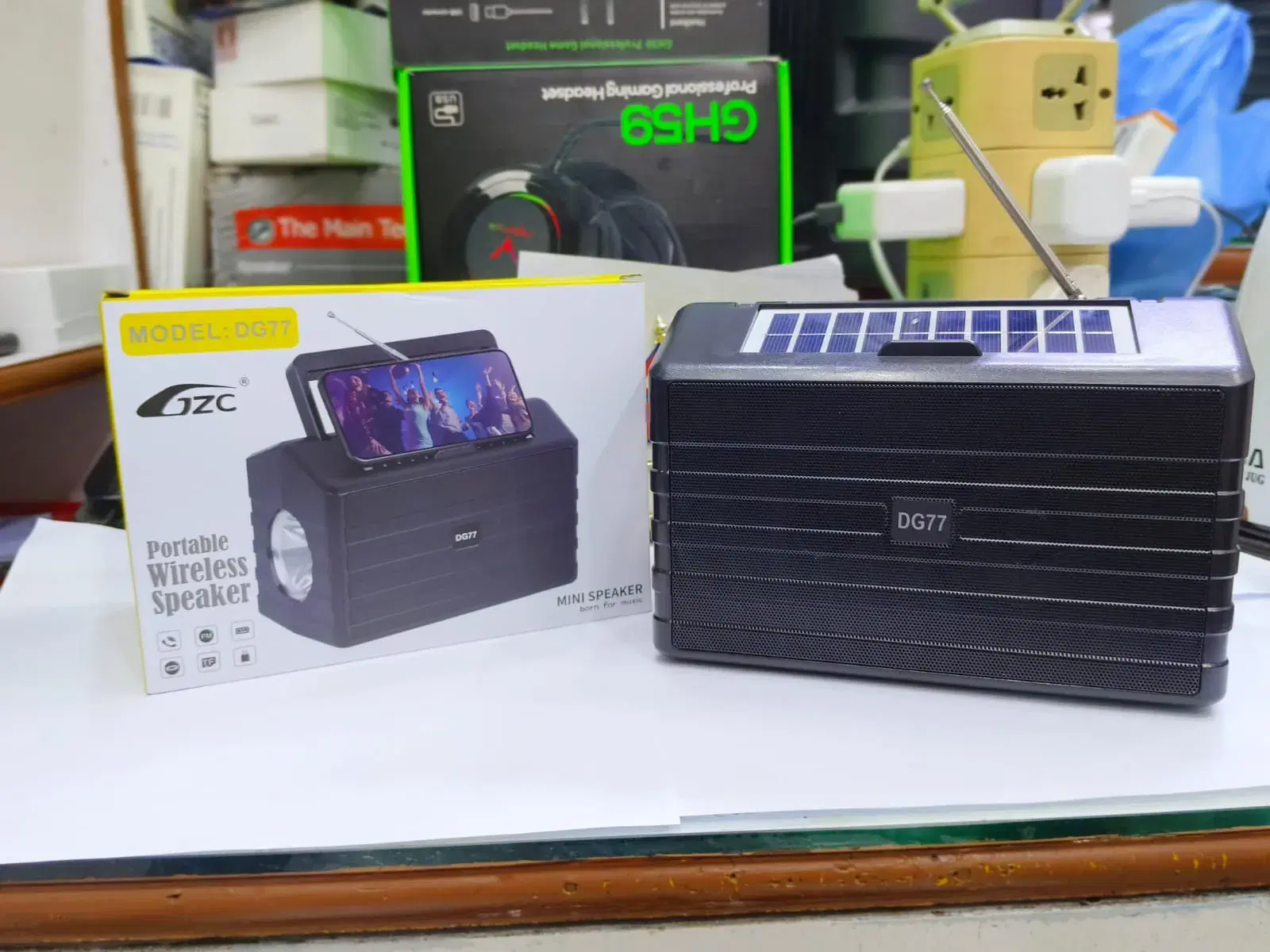 DG 77 Portable Wireless Speaker