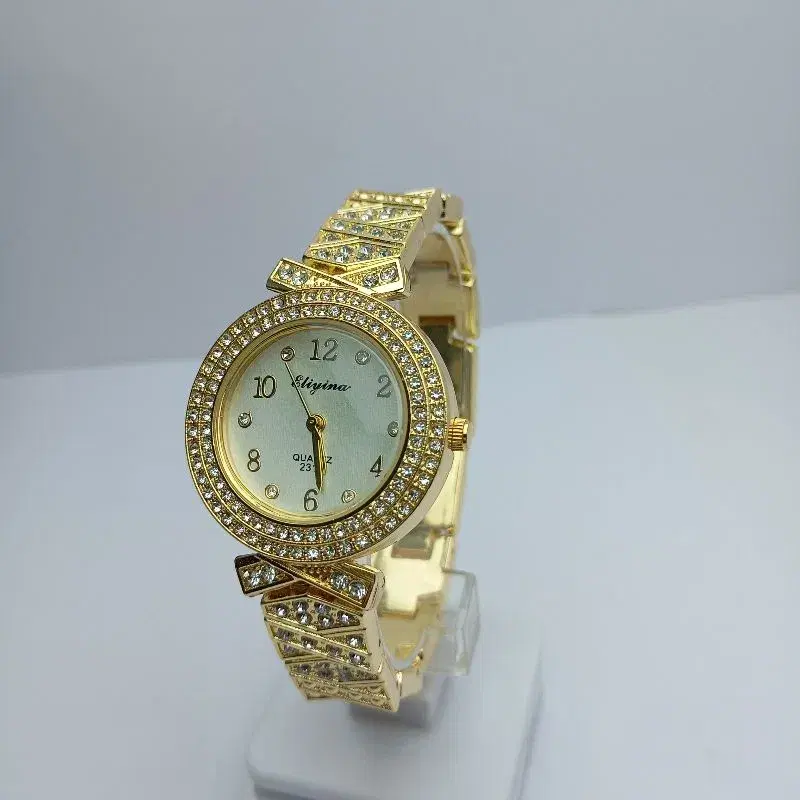 Fashion Bengal Watch For Women || Fashionable Stainless Steel Gold Chain Round Numbering White Dial Stone Curved Quartz Movement Waterproof Watch For Women