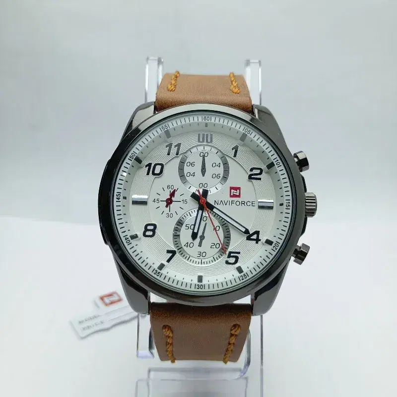 Naviforce Genuine Leather Belt Round Dial Waterproof Warranty Fashionable Wrist watch