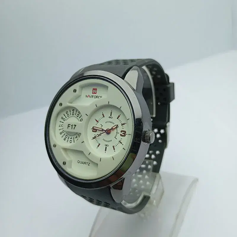 Fashionable Designer Quartz Watch For Men | Round Dial Stainless Steel Case Full Black Rubber Belt Quartz Movement Watch For Men