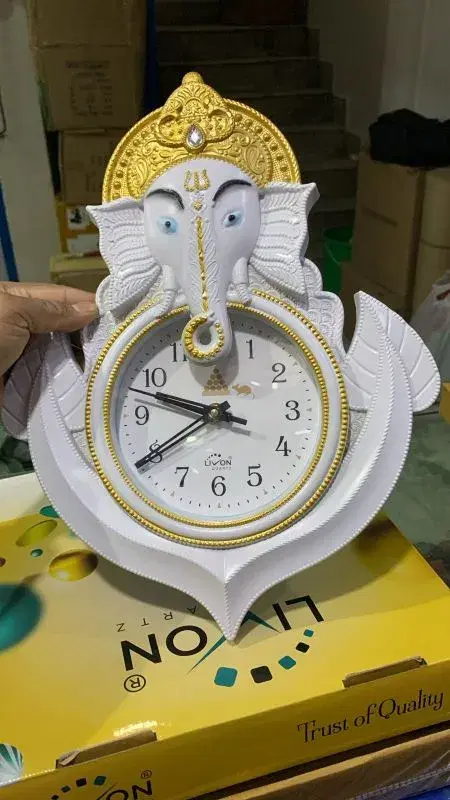 Fancy Ganesh Design Quartz Wall Clock 32cm