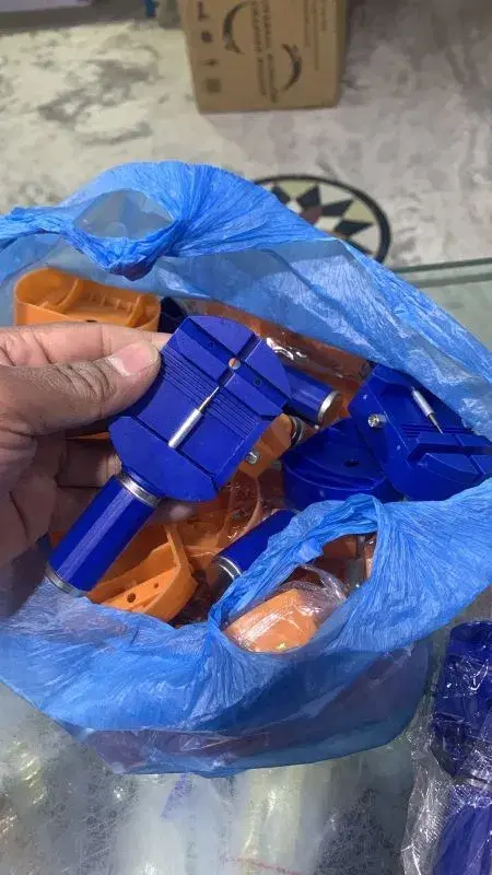 घडी को चेन घटाउने मेसीन Watch Pin opener for strap adjust