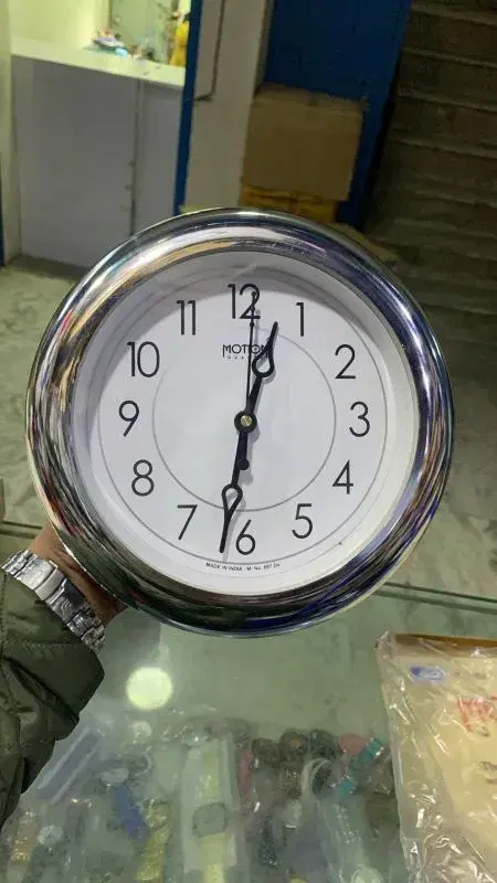 20 cm new wall clock golden & silver