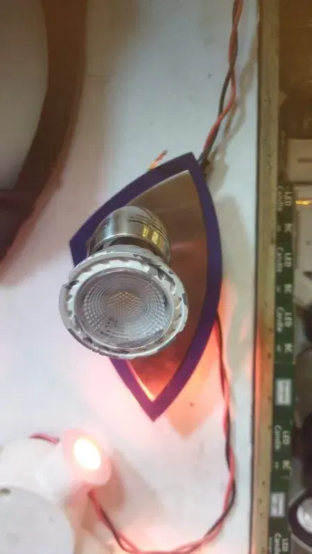 Wall spotlight with bulb set