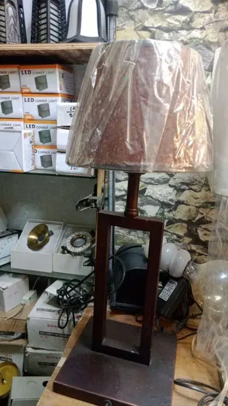 New Creative Table Lamp Warm Light Retro Bedroom Desk Lamp Desktop