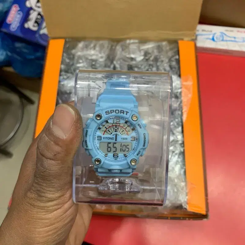 Box packing waterproof sport digital 7-8 Colour