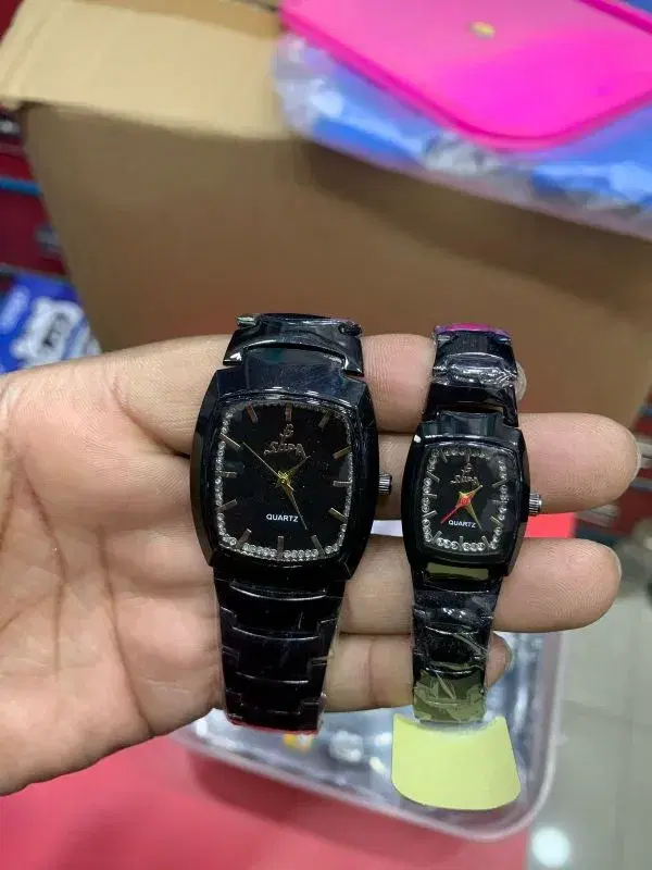 Waterproof/ warranty black Colour square watch