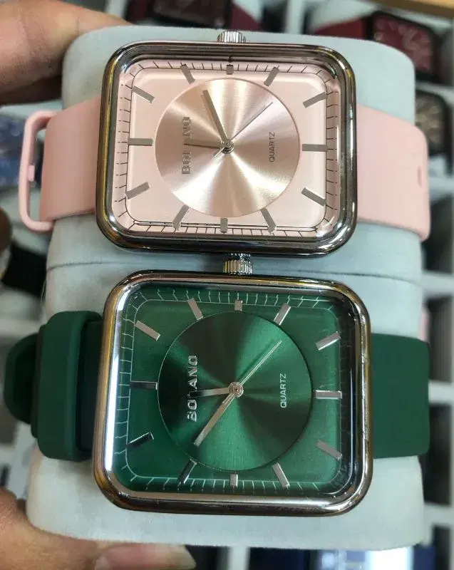 Fashion and simple elegant Watches