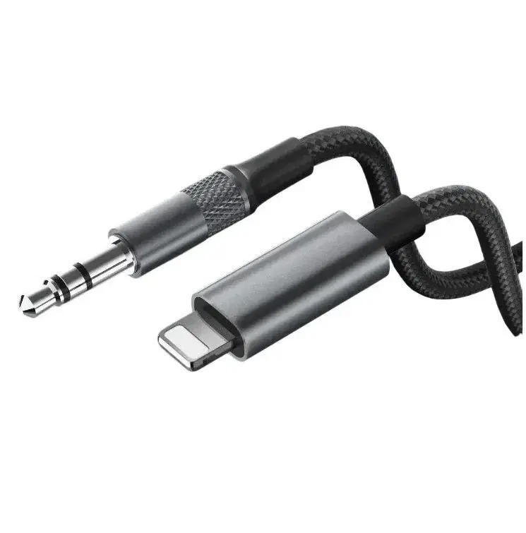 LDNIO LS-Y81i Lightning To 3.5MM Audio Adapter.