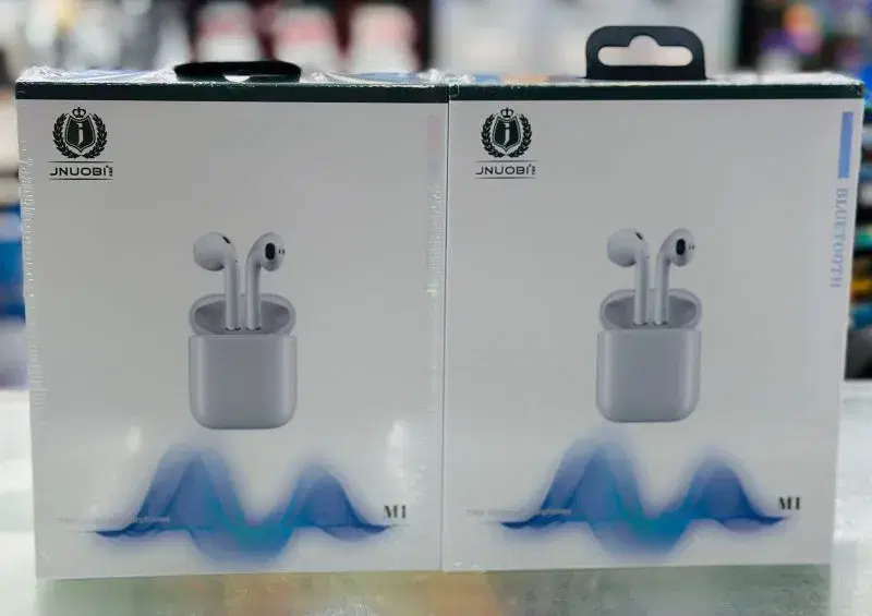 JNUOBI M1 TWS Bluetooth Earphones.