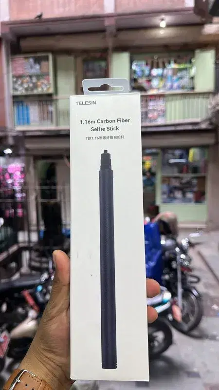 Telesin 1.16m Carbon Fiber Selfie Stick.