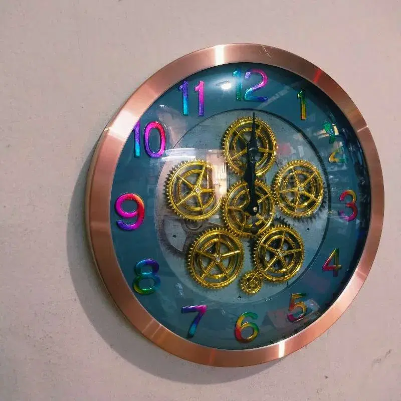 Big Size Premium Quality Seven Wheel Rotate Steel Body Wall Clock