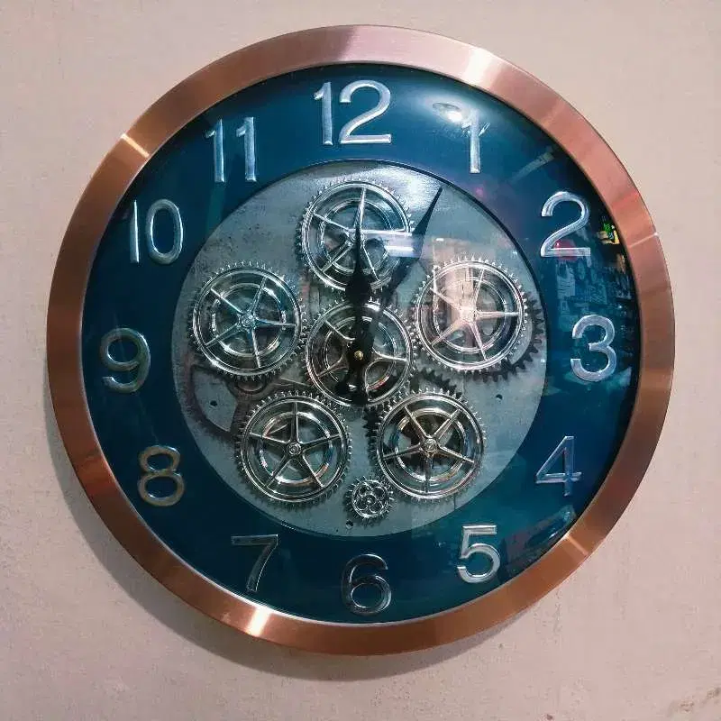 Big Size Premium Quality Seven Wheel Rotate Steel Body Wall Clock