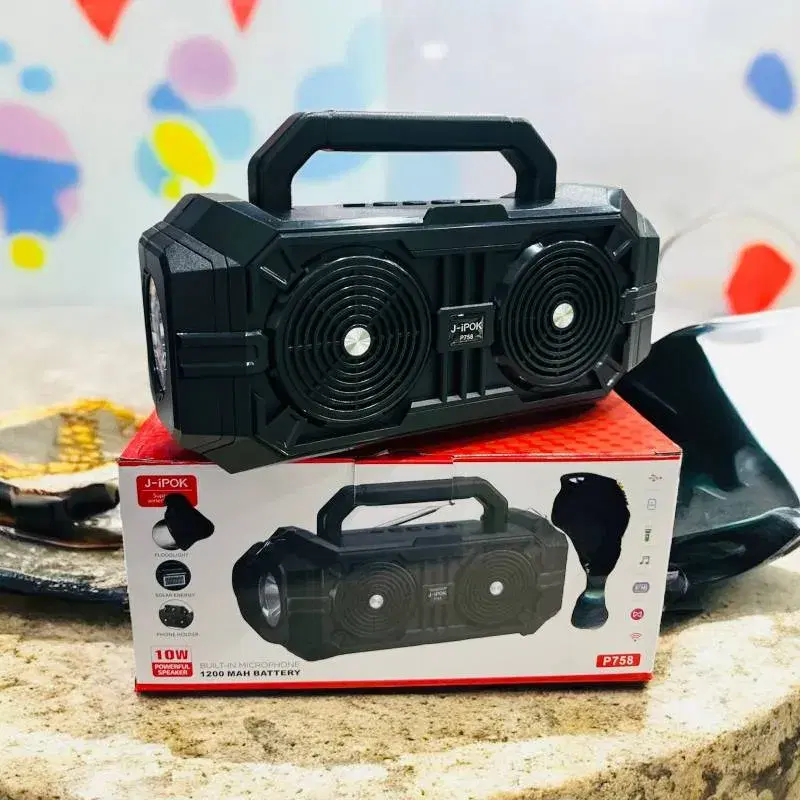J-ipok P758 10W, 1200mAh Powerful And Portable Speaker.
