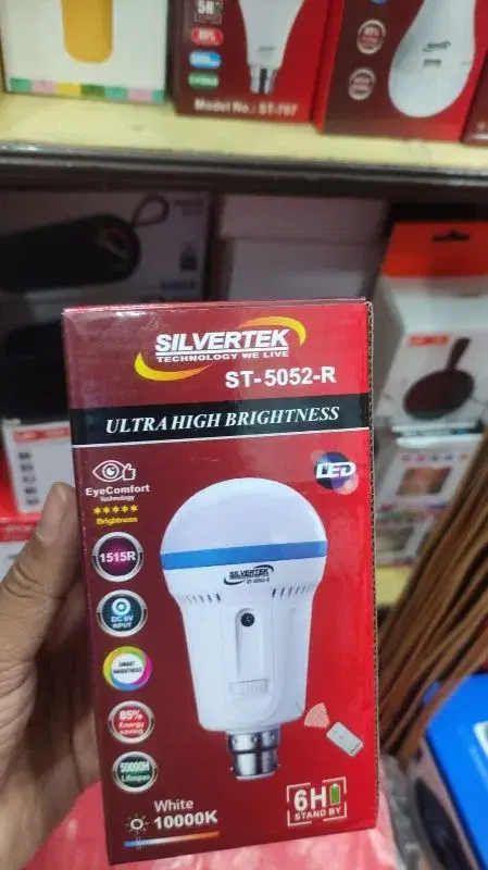 Silvertek ST-5052 R, AC/DC Emergency Bulb, LED Bulb ,High Brightness with Remote.