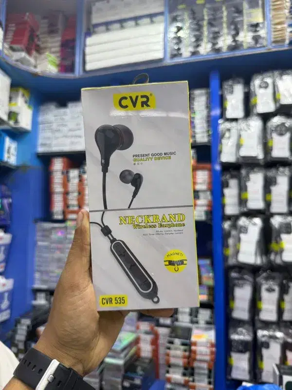 CVR 535 Wireless Earphones.
