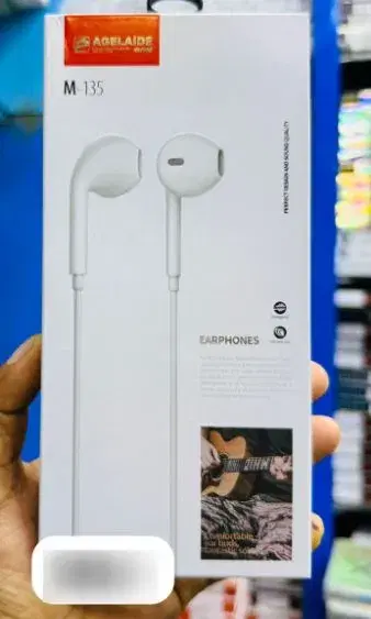 Agelaide M-135 Good quality Earphones.