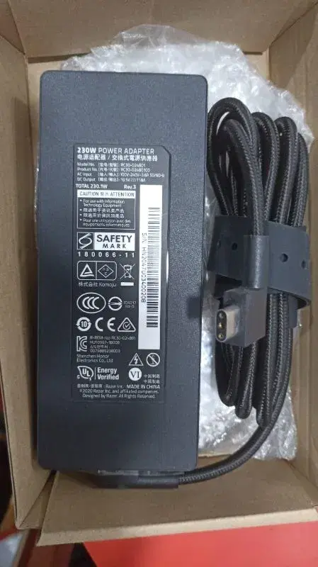 Ad-Razerblade 230W Original Laptop Charger.