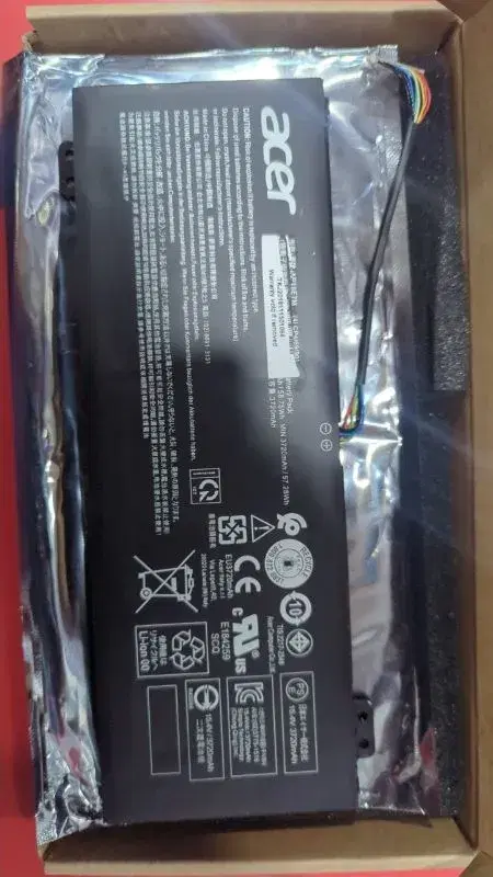 Bat-Acer AP18E7M Laptop Battery.