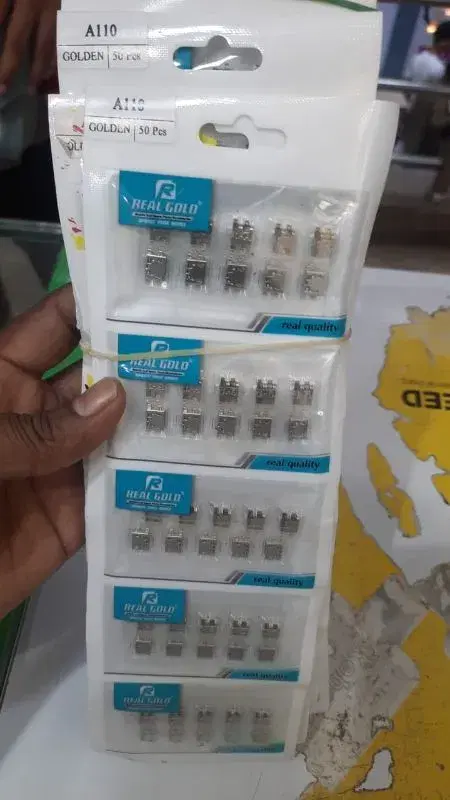 A110 Real Gold Phone Connector.