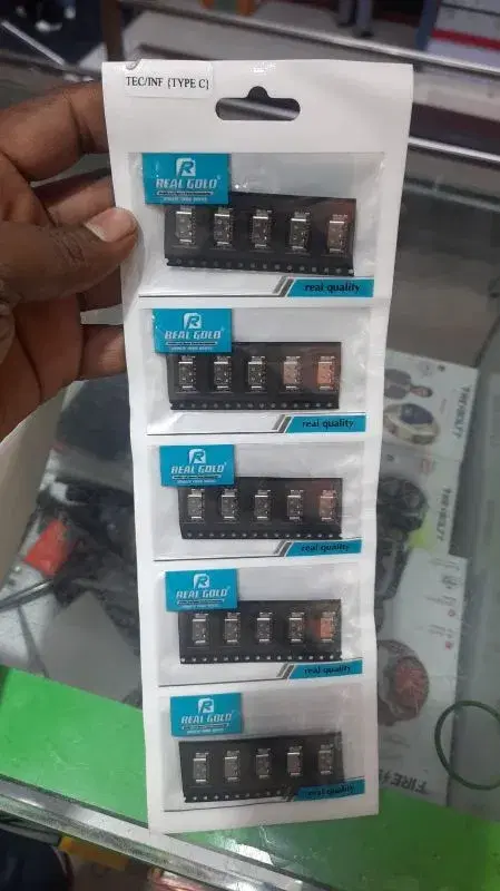 Itel Type-C Real Gold Phone Connector.