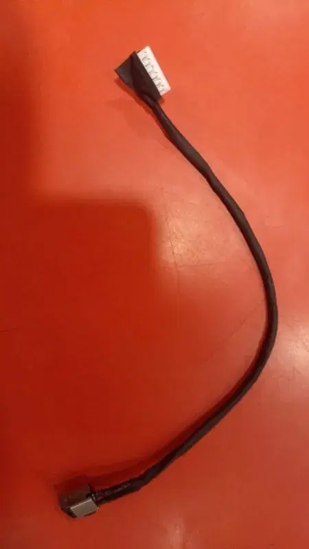 Dell 5567 DC port with cable.