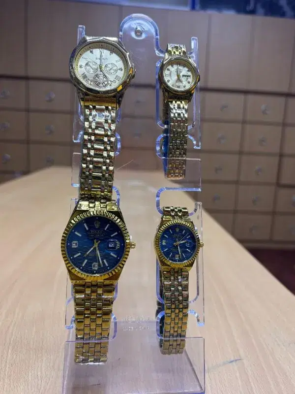 Watch Double Stand Display.