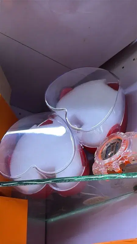 Love Design Watch Box.