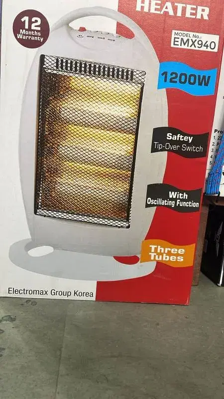 Electromax Emx940 Halogen Heater 1200W .