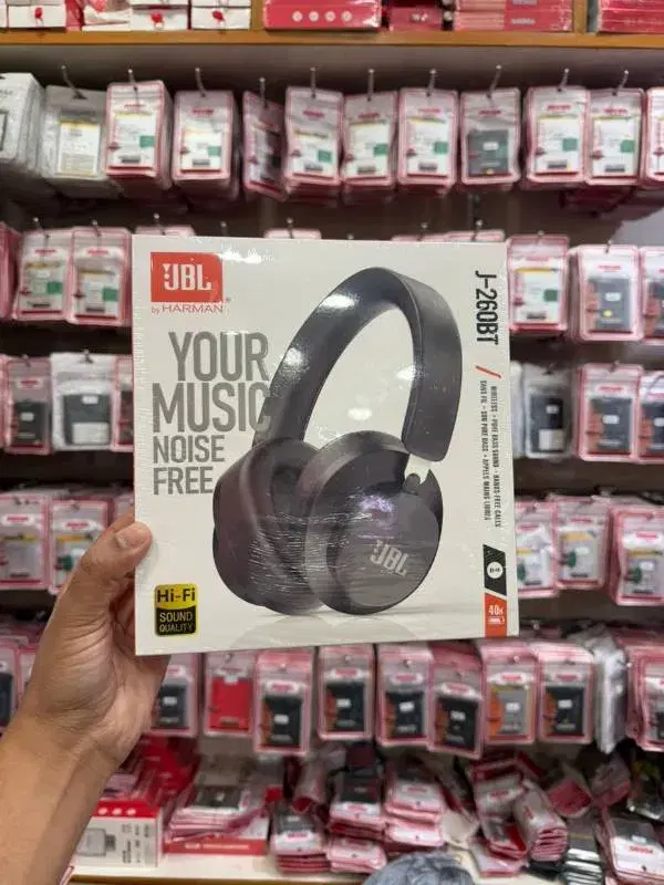 JBL J-260BT wireless headphones.