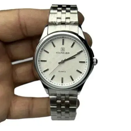 Casual Design Stainless Steel Round White Dial Silver Stainless Steel Chain Analog Quartz Moment Best Quality Watch For Men