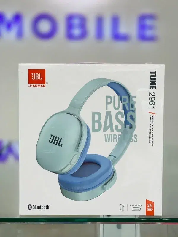 JBL Tune 2961 Wireless Headphones.