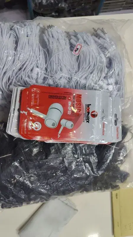Ikoson Stereo Earphone Powerful Bass I-koson I Koson Best Price Low Price No warranty available