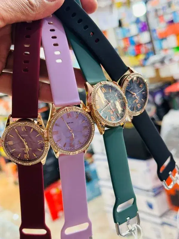 NaviForce Stylish Ladies watches.