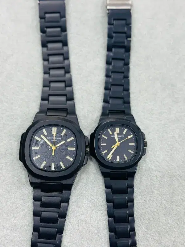 Fashionable And Stylish Square Shaped Unisex Watches.