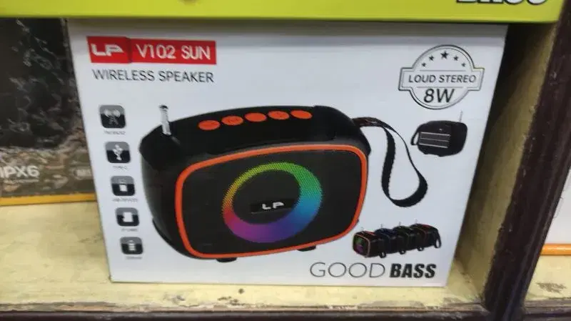 High Quality Price Wireless Bt Speaker LP-V102SUN Heavy Bass and Led Light Waterproof Small Sound Outdoor Speaker