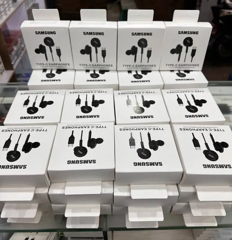samsung type-C earphone